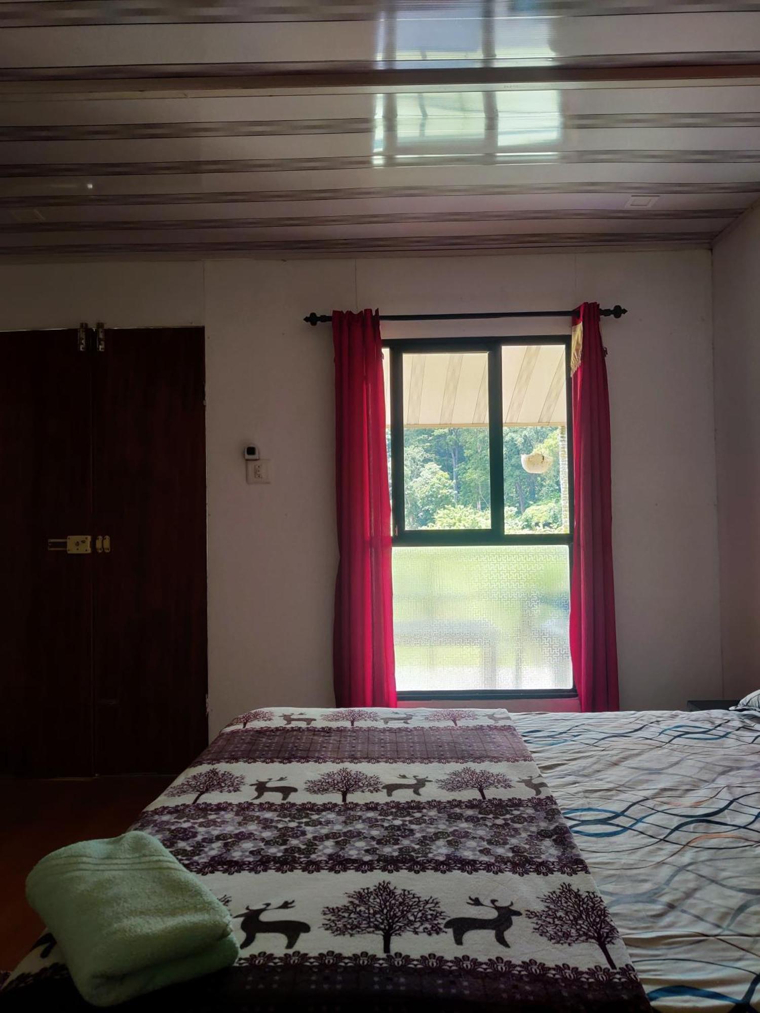 Exoticaholidays Sultan Bathery Buitenkant foto
