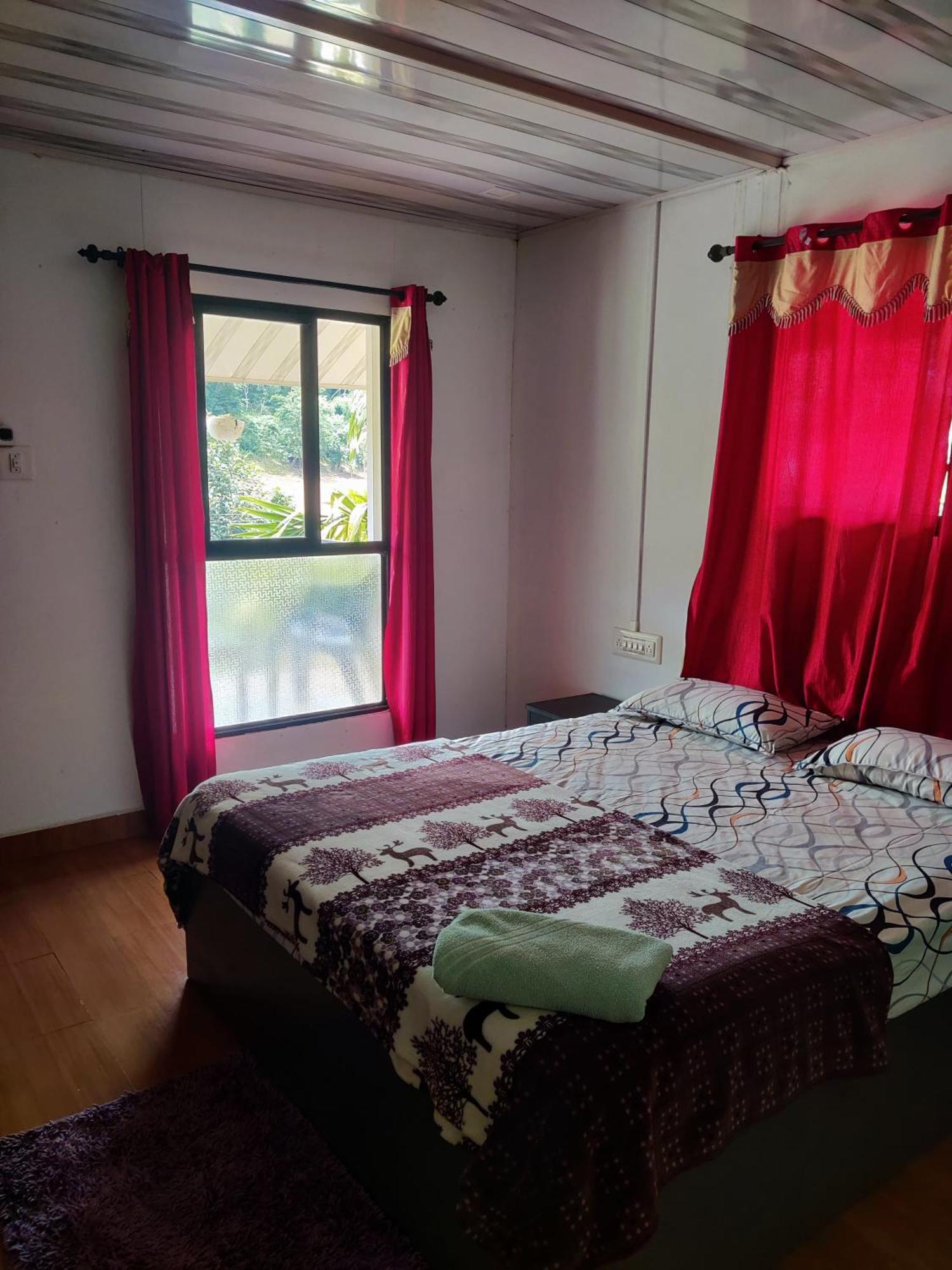 Exoticaholidays Sultan Bathery Buitenkant foto